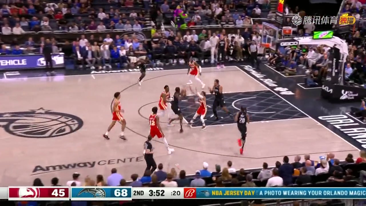 比文班亞馬如何？波爾-波爾持球一條龍反擊轉(zhuǎn)身過(guò)人暴扣